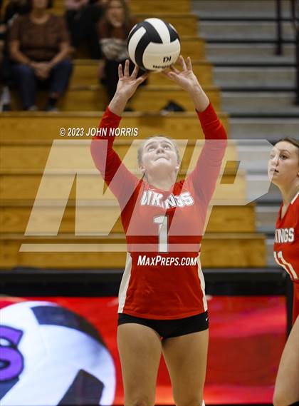 Thumbnail 2 in Huntington North @ Leo photogallery.