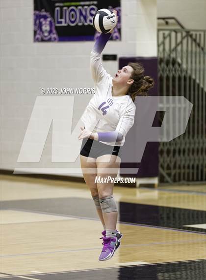 Thumbnail 3 in Huntington North @ Leo photogallery.