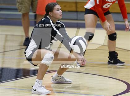 Thumbnail 3 in Huntington North @ Leo photogallery.