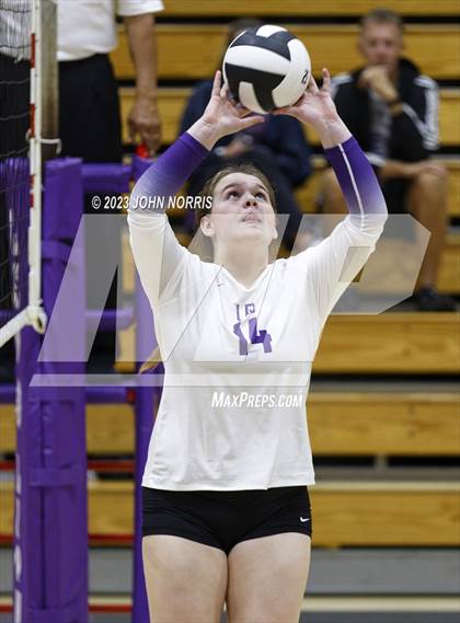 Thumbnail 2 in Huntington North @ Leo photogallery.