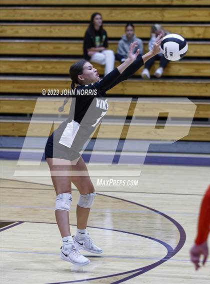 Thumbnail 2 in Huntington North @ Leo photogallery.