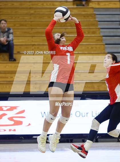 Thumbnail 1 in Huntington North @ Leo photogallery.