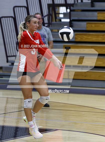 Thumbnail 3 in Huntington North @ Leo photogallery.