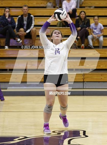 Thumbnail 3 in Huntington North @ Leo photogallery.