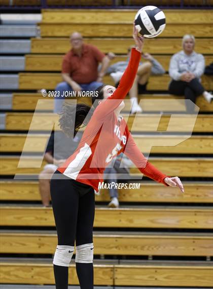 Thumbnail 3 in Huntington North @ Leo photogallery.