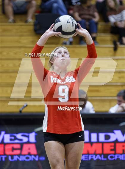 Thumbnail 2 in Huntington North @ Leo photogallery.