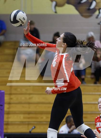 Thumbnail 2 in Huntington North @ Leo photogallery.