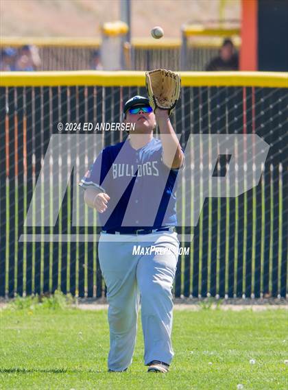 Thumbnail 2 in Smith Valley vs. Indian Springs (NIAA 1A State Playoffs) photogallery.