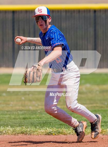 Thumbnail 2 in Smith Valley vs. Indian Springs (NIAA 1A State Playoffs) photogallery.