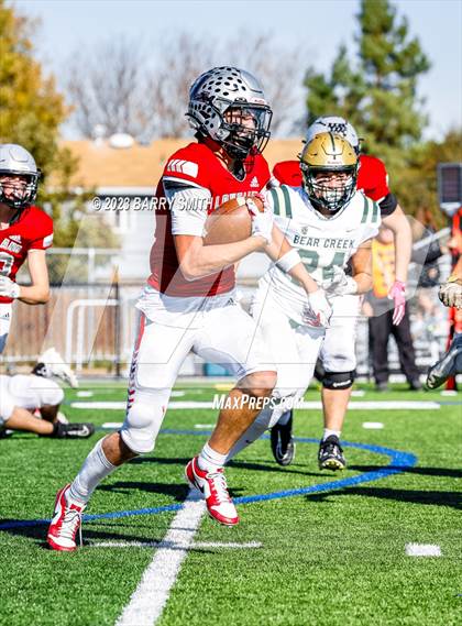 Thumbnail 2 in Loveland vs. Bear Creek (CHSAA 4A First Round) photogallery.