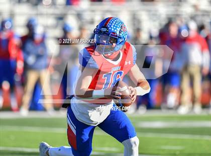 Thumbnail 3 in Vandegrift vs. Hays (UIL 6A D2 Quarterfinal) photogallery.