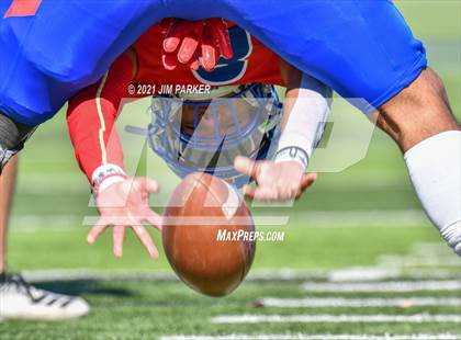 Thumbnail 3 in Vandegrift vs. Hays (UIL 6A D2 Quarterfinal) photogallery.