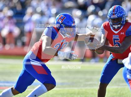 Thumbnail 2 in Vandegrift vs. Hays (UIL 6A D2 Quarterfinal) photogallery.