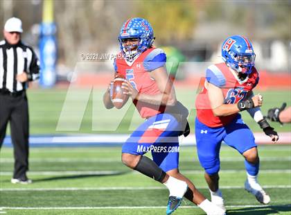 Thumbnail 2 in Vandegrift vs. Hays (UIL 6A D2 Quarterfinal) photogallery.