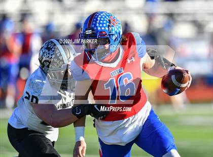 Thumbnail 3 in Vandegrift vs. Hays (UIL 6A D2 Quarterfinal) photogallery.