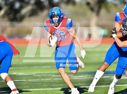 Thumbnail 3 in Vandegrift vs. Hays (UIL 6A D2 Quarterfinal) photogallery.