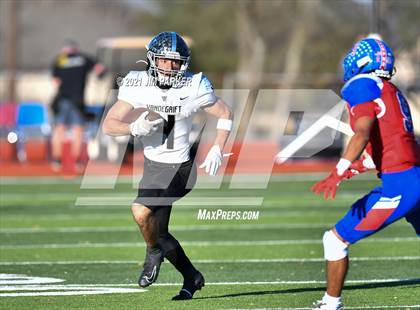 Thumbnail 1 in Vandegrift vs. Hays (UIL 6A D2 Quarterfinal) photogallery.