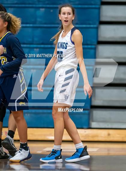 Thumbnail 3 in Hoggard vs. E.E. Smith (Cumberland County Holiday Classic - Gene Arrington Championship) photogallery.