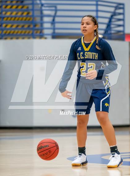 Thumbnail 2 in Hoggard vs. E.E. Smith (Cumberland County Holiday Classic - Gene Arrington Championship) photogallery.