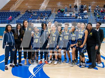 Thumbnail 3 in Hoggard vs. E.E. Smith (Cumberland County Holiday Classic - Gene Arrington Championship) photogallery.