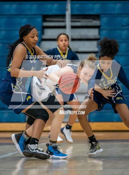 Thumbnail 3 in Hoggard vs. E.E. Smith (Cumberland County Holiday Classic - Gene Arrington Championship) photogallery.