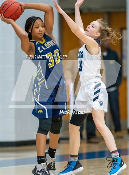 Thumbnail 1 in Hoggard vs. E.E. Smith (Cumberland County Holiday Classic - Gene Arrington Championship) photogallery.