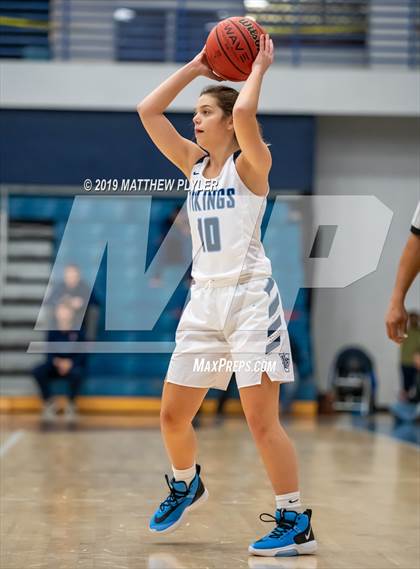 Thumbnail 1 in Hoggard vs. E.E. Smith (Cumberland County Holiday Classic - Gene Arrington Championship) photogallery.