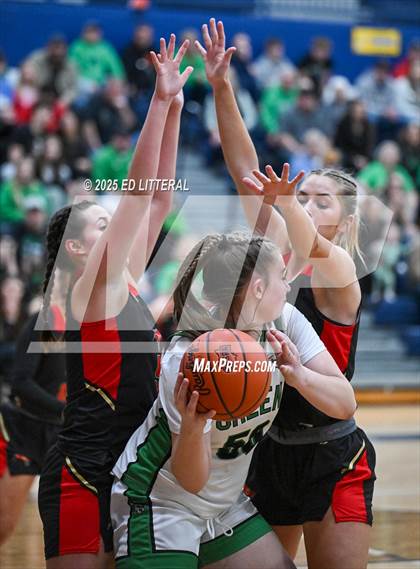 Thumbnail 3 in South Gallia vs. Green  (OHSAA DIV VII District Final) photogallery.