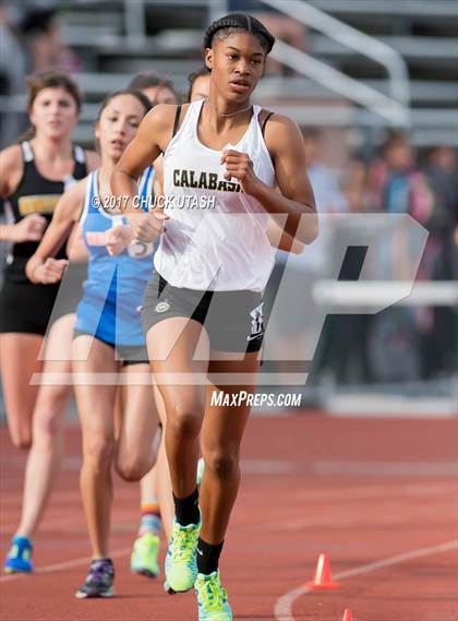 Thumbnail 3 in Don Green Track and Field Invitational (Girls Events) photogallery.