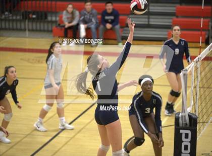 Thumbnail 2 in Urbana @ Dulaney (MPSSAA 4A Regional Playoff) photogallery.