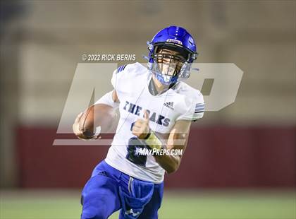 Thumbnail 3 in College Park vs Grand Oaks photogallery.