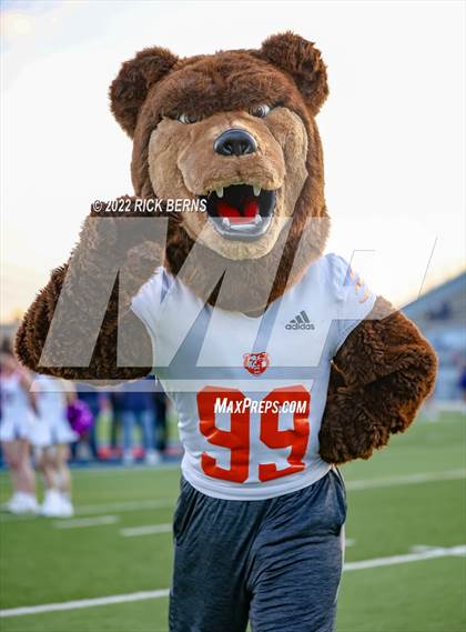 Thumbnail 3 in College Park vs Grand Oaks photogallery.