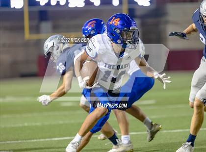 Thumbnail 1 in College Park vs Grand Oaks photogallery.