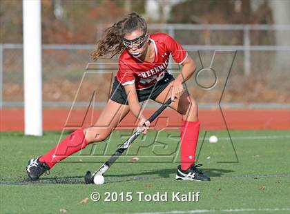 Thumbnail 2 in Greenwich vs Glastonbury (CIAC Class L Quarterfinal) photogallery.