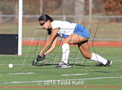 Thumbnail 3 in Greenwich vs Glastonbury (CIAC Class L Quarterfinal) photogallery.