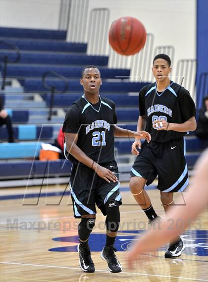 Thumbnail 1 in Plant vs. Ransom Everglades (Berkely Basketball Invitational) photogallery.