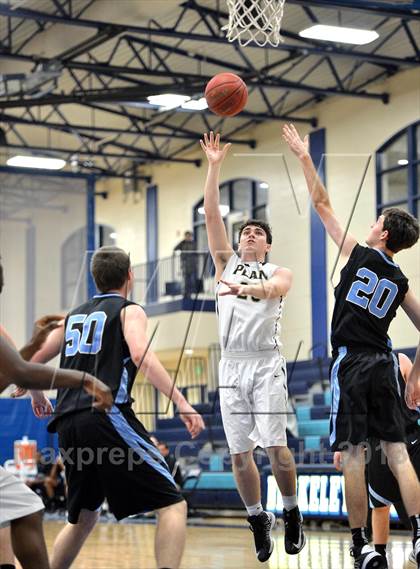 Thumbnail 2 in Plant vs. Ransom Everglades (Berkely Basketball Invitational) photogallery.
