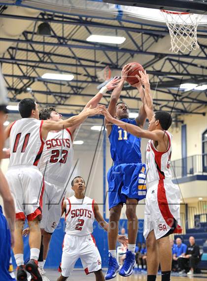 Thumbnail 3 in Plant vs. Ransom Everglades (Berkely Basketball Invitational) photogallery.