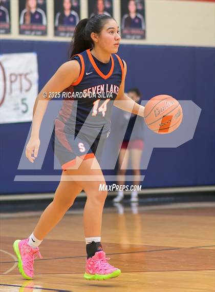 Thumbnail 1 in Seven Lakes @ Tompkins photogallery.