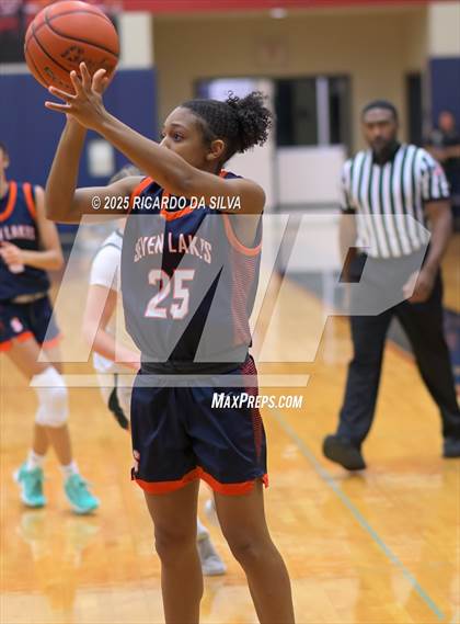 Thumbnail 3 in Seven Lakes @ Tompkins photogallery.