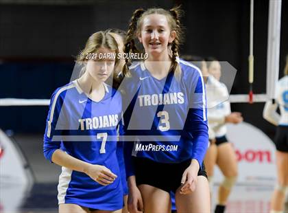 Thumbnail 2 in Valley Christian vs Snowflake (AIA 3A Final) photogallery.