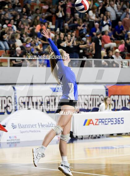 Thumbnail 3 in Valley Christian vs Snowflake (AIA 3A Final) photogallery.