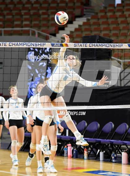 Thumbnail 1 in Valley Christian vs Snowflake (AIA 3A Final) photogallery.
