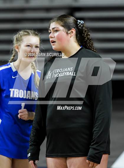 Thumbnail 1 in Valley Christian vs Snowflake (AIA 3A Final) photogallery.