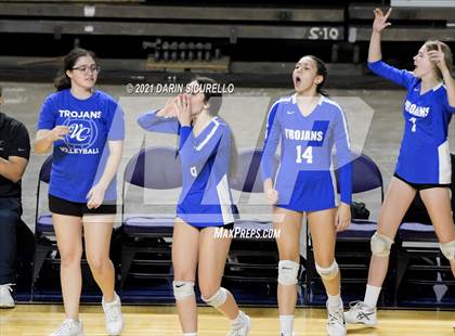Thumbnail 1 in Valley Christian vs Snowflake (AIA 3A Final) photogallery.