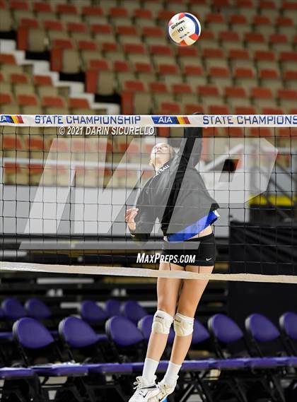 Thumbnail 3 in Valley Christian vs Snowflake (AIA 3A Final) photogallery.