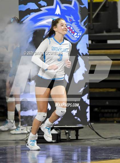 Thumbnail 3 in Valley Christian vs Snowflake (AIA 3A Final) photogallery.