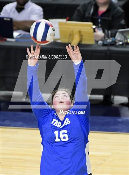 Thumbnail 1 in Valley Christian vs Snowflake (AIA 3A Final) photogallery.