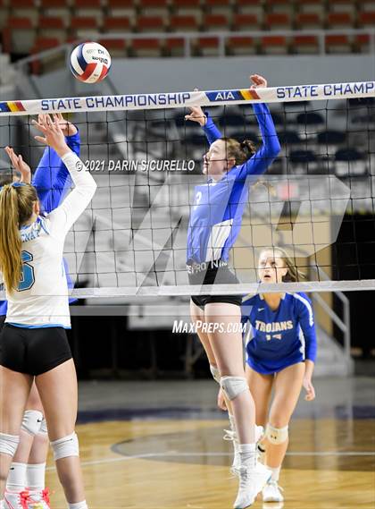 Thumbnail 1 in Valley Christian vs Snowflake (AIA 3A Final) photogallery.
