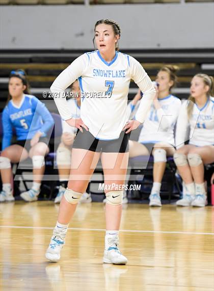 Thumbnail 1 in Valley Christian vs Snowflake (AIA 3A Final) photogallery.